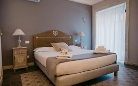 La Casa Di Alma Luxury Rooms